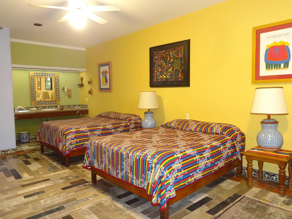 Casa De Las Flores Bed & Breakfast Tlaquepaque Ngoại thất bức ảnh