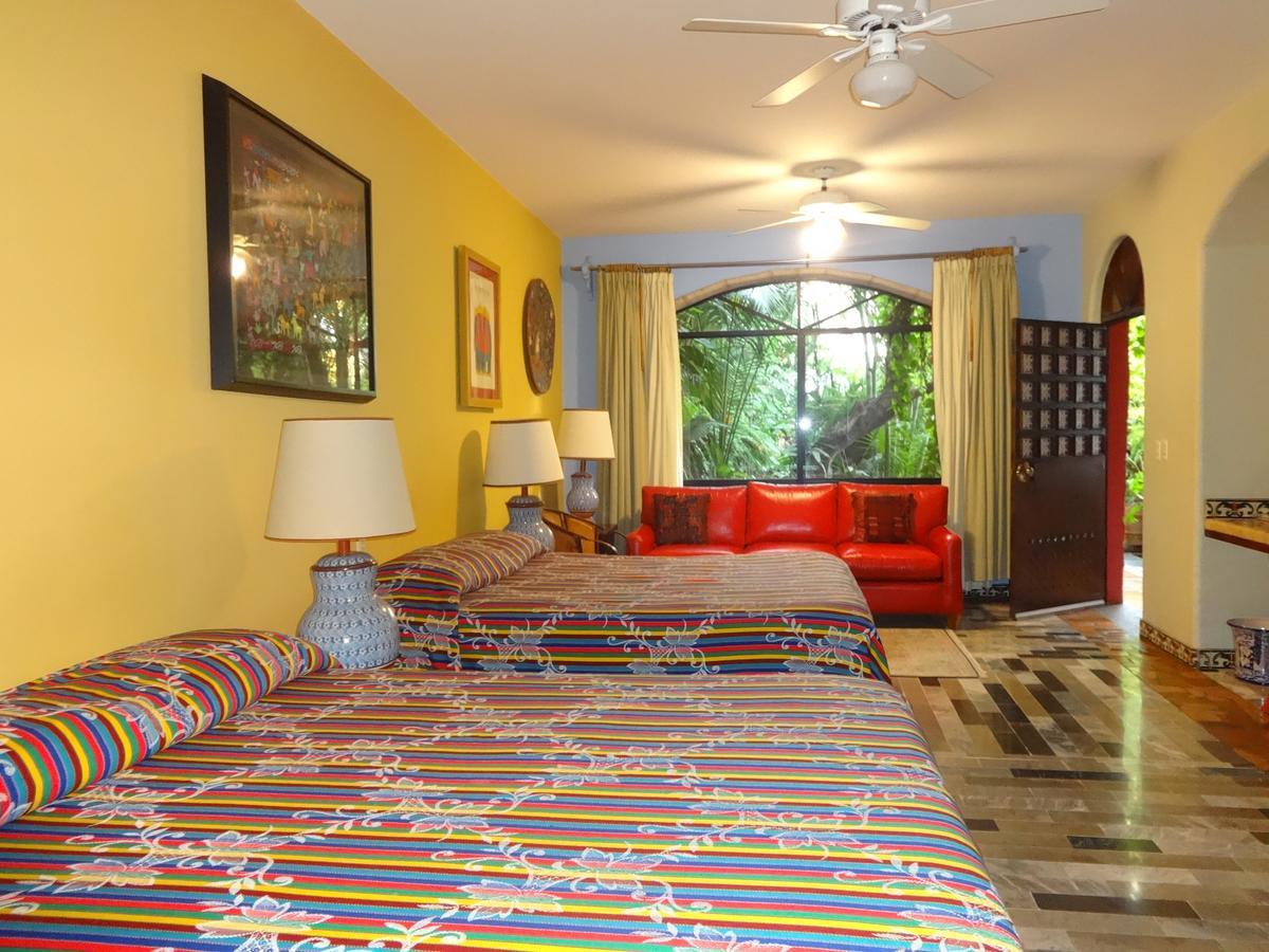 Casa De Las Flores Bed & Breakfast Tlaquepaque Ngoại thất bức ảnh