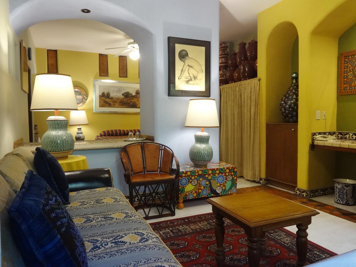 Casa De Las Flores Bed & Breakfast Tlaquepaque Ngoại thất bức ảnh
