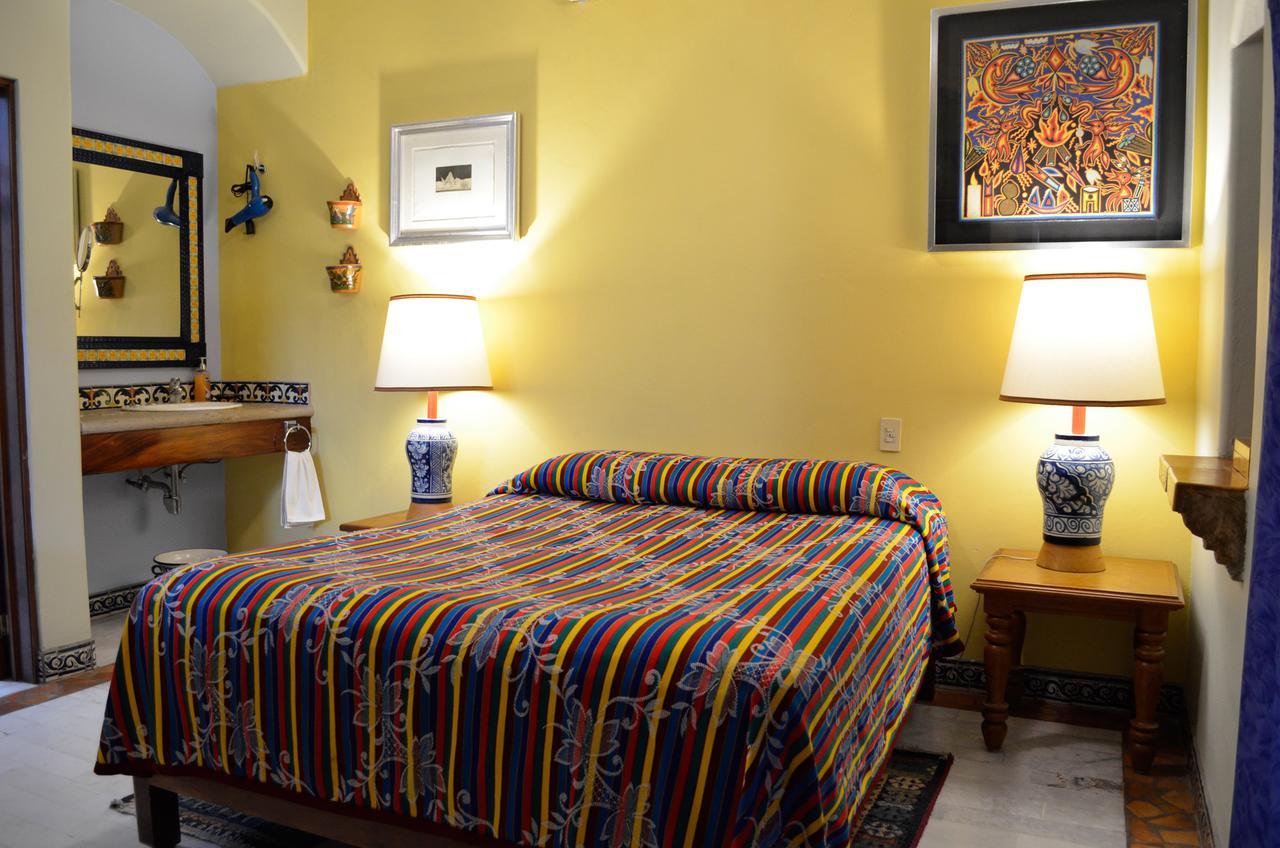 Casa De Las Flores Bed & Breakfast Tlaquepaque Ngoại thất bức ảnh