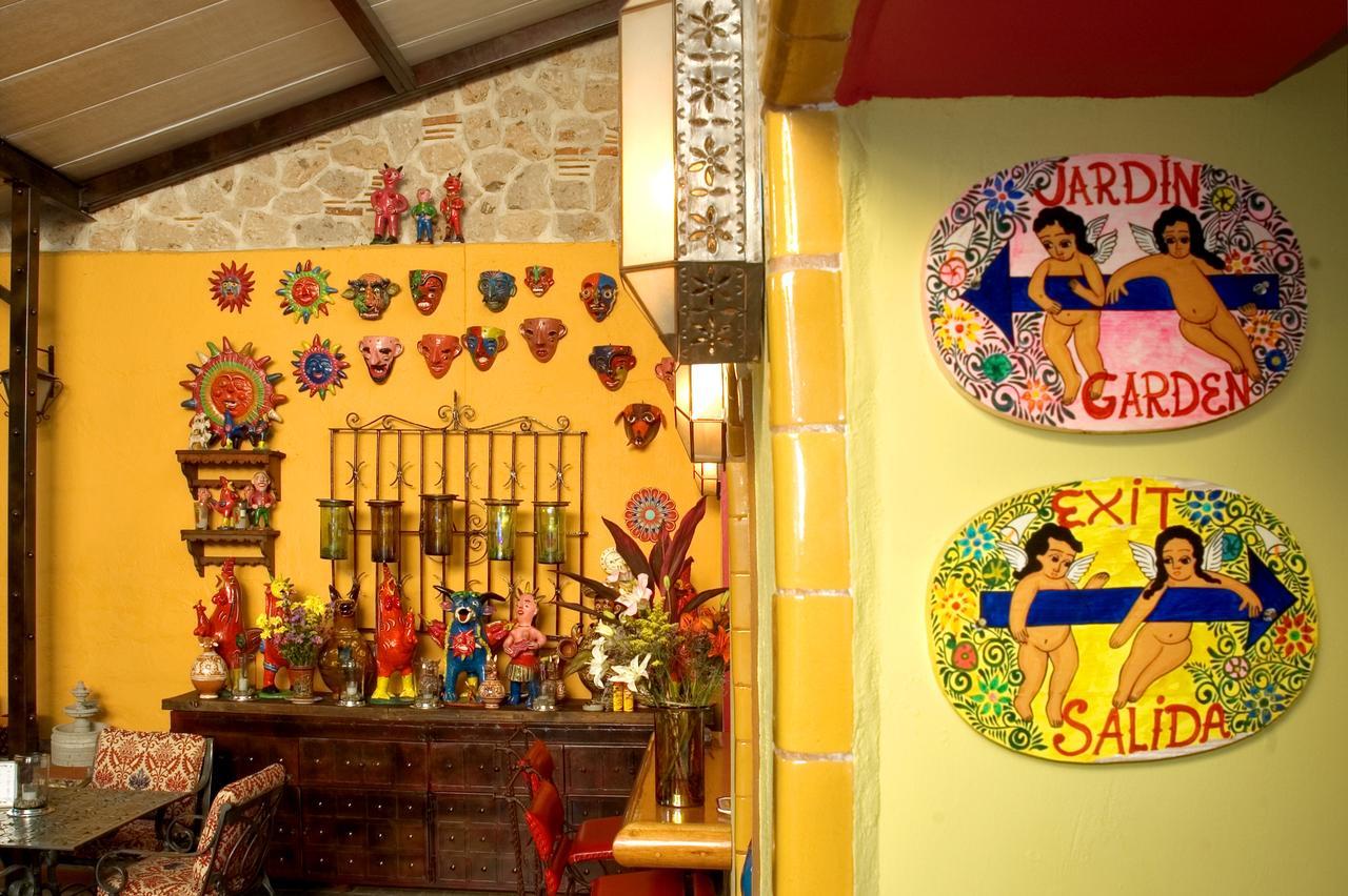 Casa De Las Flores Bed & Breakfast Tlaquepaque Ngoại thất bức ảnh